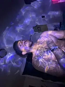 tyrek5051 online show from 12.03.25