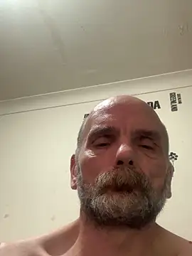 Snapshot of Pikyyx chatting on 12.20.25 Pikyyx online show from 12.20.25