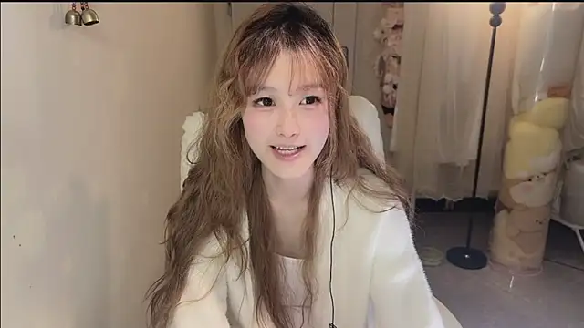 FuFu-puff online show from 10.27.25