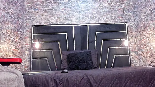 WILD FIREE  online show from 02.20.26