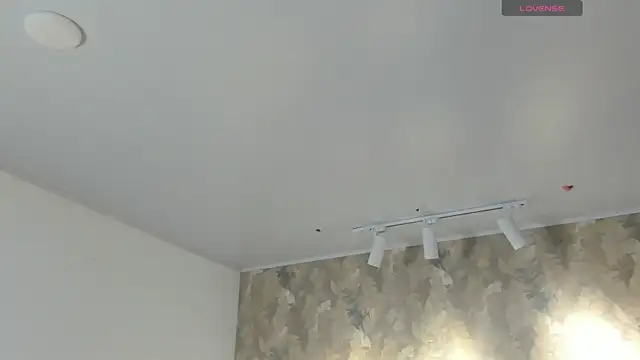 Saya Amaretto1 online show from 11.04.25