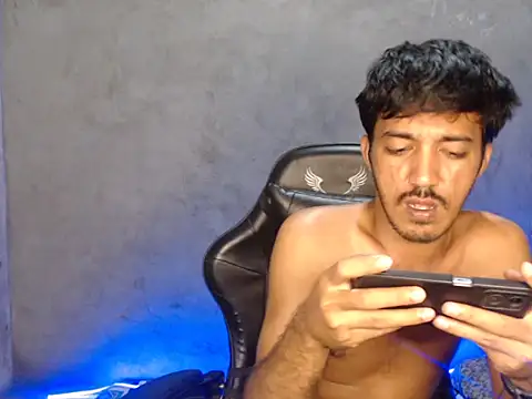 RowyCam online show from 11.20.25