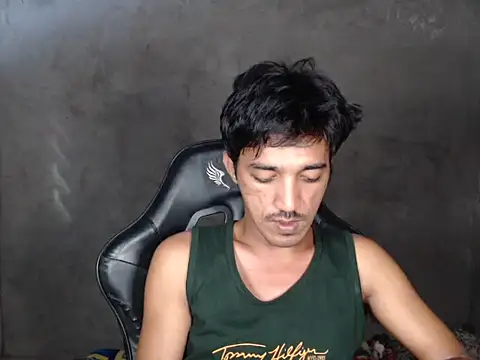 RowyCam online show from 11.23.25