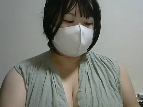 Snapshot of yuririn-594 chatting on 09.09.25 yuririn-594 online show from 09.09.25