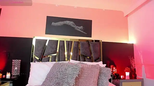 ScarletTorres online show from 11.14.25