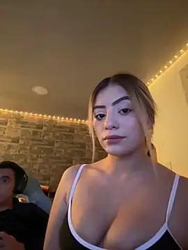 Melissa coll online show from 11.28.25