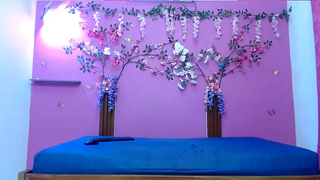 skinnybarbie022 online show from 03.06.26