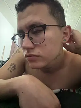 Kurtxxx22 online show from 03.21.26