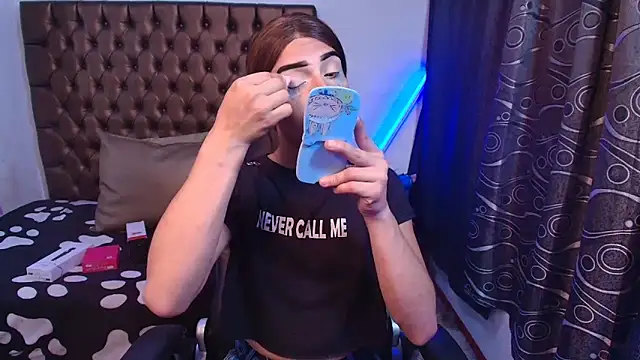 lailahdark online show from 04.08.26