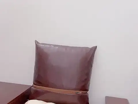 hoanghoangli online show from 11.24.25