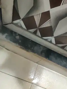 Xharmakesyoufeelorgasms online show from 10.12.25