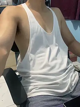 Snapshot of ieat_monsters chatting on 09.24.25 ieat monsters online show from 09.24.25