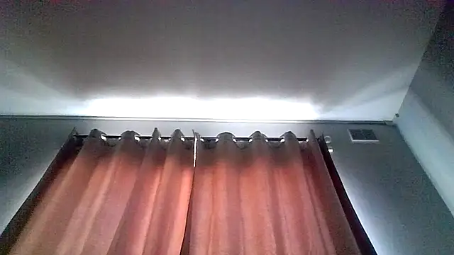 RUBY-ROSE-SWINGS online show from 11.28.25