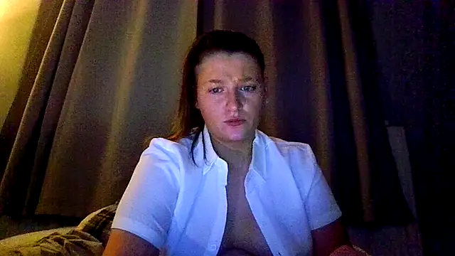 RUBY-ROSE-SWINGS online show from 12.04.25