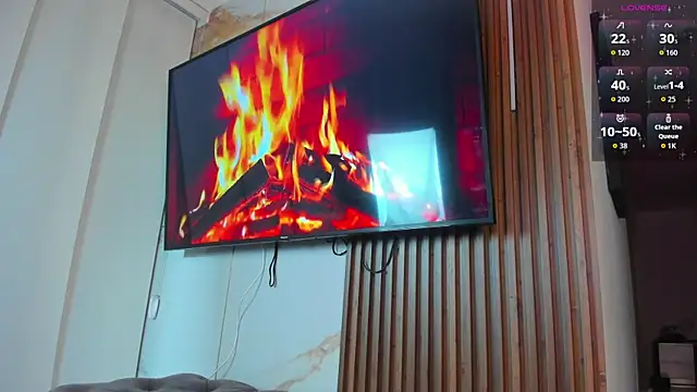 Michelle Ferrerr online show from 04.17.26