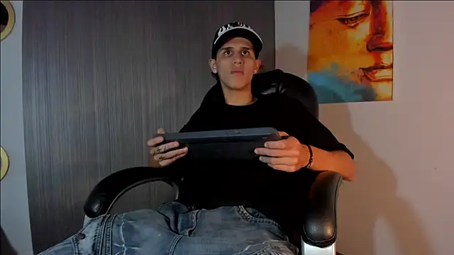  realwav online show from 12.21.25