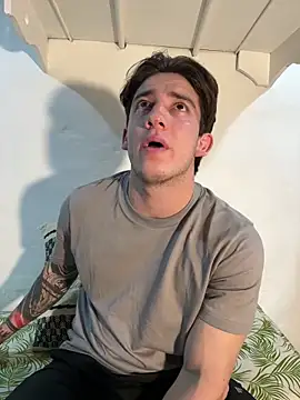 Snapshot of AteneoJr chatting on 02.08.26 AteneoJr online show from 02.08.26