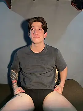 Snapshot of AteneoJr chatting on 02.20.26 AteneoJr online show from 02.20.26