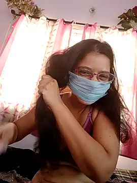 thanusi 2 online show from 04.19.26