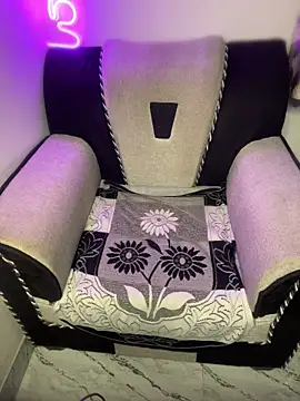 Delisha143 online show from 04.22.26