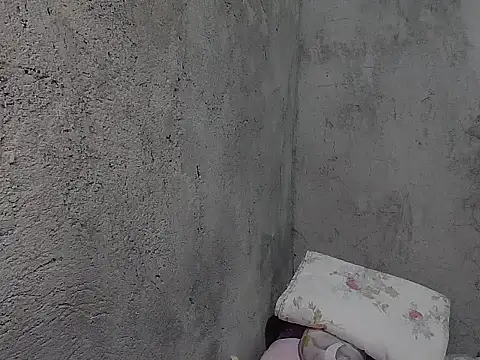 Snapshot of janelovely18 chatting on 09.18.25 janelovely18 online show from 09.18.25