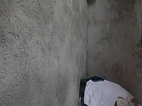 Snapshot of janelovely18 chatting on 11.25.25 janelovely18 online show from 11.25.25