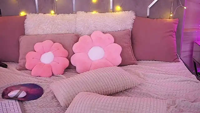 MysticGrace online show from 04.19.26