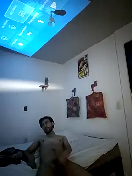 Snapshot of sweetsinisabella chatting on 10.31.25 sweetsinisabella online show from 10.31.25