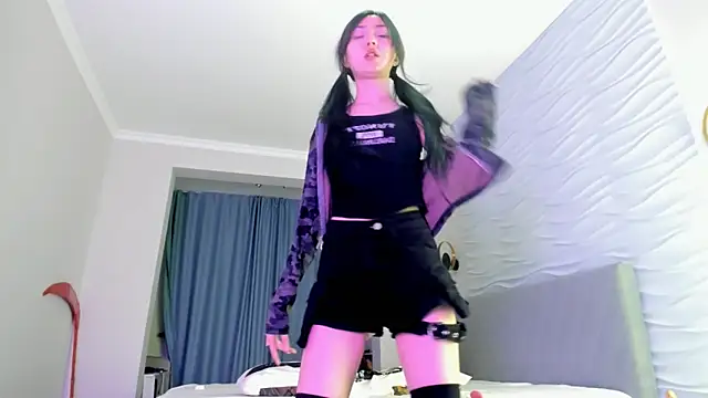 Snapshot of kawai_mai chatting on 11.01.25 kawai mai online show from 11.01.25