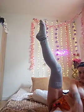 Snapshot of Mila_Luciphya chatting on 02.25.26 Mila Luciphya online show from 02.25.26