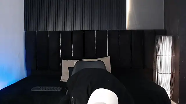 Dominic ghost online show from 03.03.26