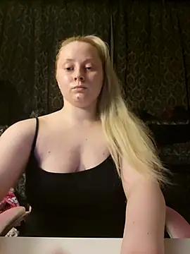 EmilyAngelUK online show from 12.21.25