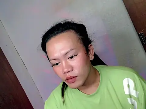 Snapshot of hugecock_jane chatting on 12.01.25 hugecock jane online show from 12.01.25