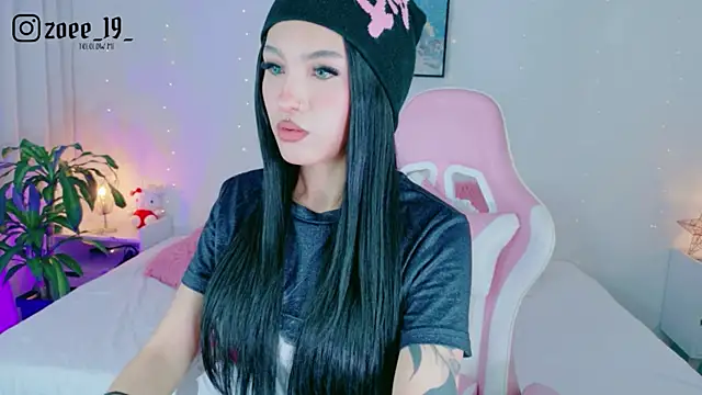 cuteezoe online show from 03.17.26