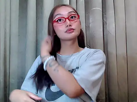 Sassy-Morena online show from 02.17.26