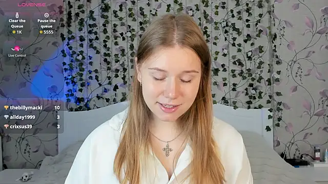  influensii  online show from 11.04.25