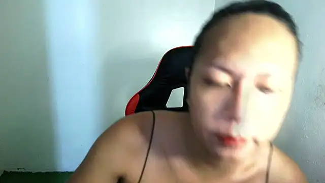 Snapshot of YourAsian_Cummer chatting on 10.15.25 YourAsian Cummer online show from 10.15.25