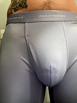 Snapshot of flacoone01 chatting on 10.13.25 flacoone01 online show from 10.13.25