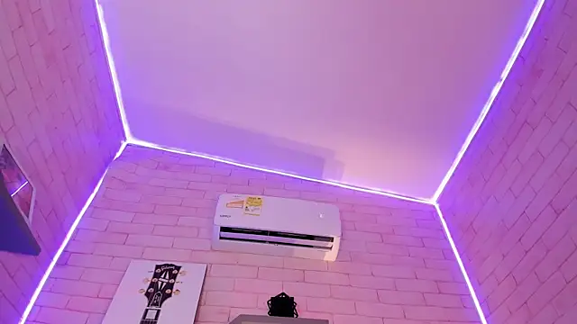 EllyMiller online show from 02.11.26