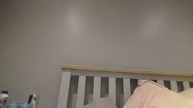 Snapshot of SexyKatiex chatting on 11.10.25 SexyKatiex online show from 11.10.25