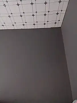 sexyhotchic93 online show from 09.09.25