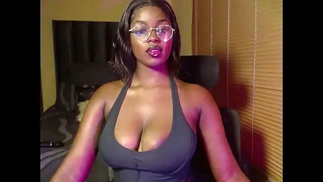 Snapshot of NawtyLisa chatting on 04.16.26 NawtyLisa online show from 04.16.26