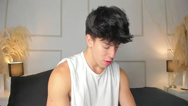 MaxCooper1 online show from 10.28.25