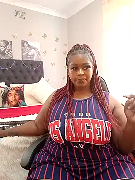 Snapshot of BBW_CUMX chatting on 12.01.25 BBW CUMX online show from 12.01.25