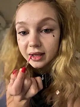 Emaline Fane online show from 10.31.25