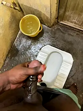 Snapshot of mrsaihotguy chatting on 10.09.25 mrsaihotguy online show from 10.09.25