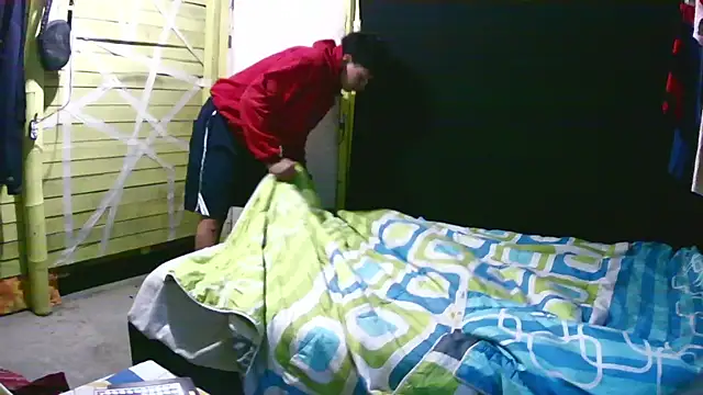 Ebebyjuan online show from 04.13.26