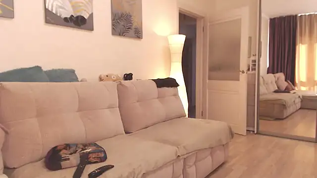 AlisaDeluxe online show from 06.27.26