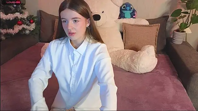 Rosaline lov online show from 12.18.25