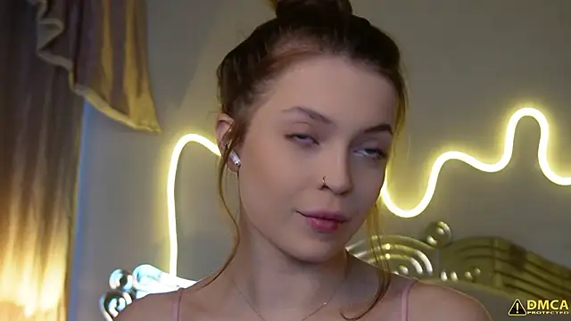 kellypeachcake online show from 02.08.26